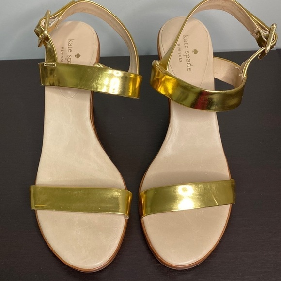 Kate Spade Wedges Sz 10 Gold Heels Metallic Sandals Party Shoes Strappy NEW - Picture 2 of 13